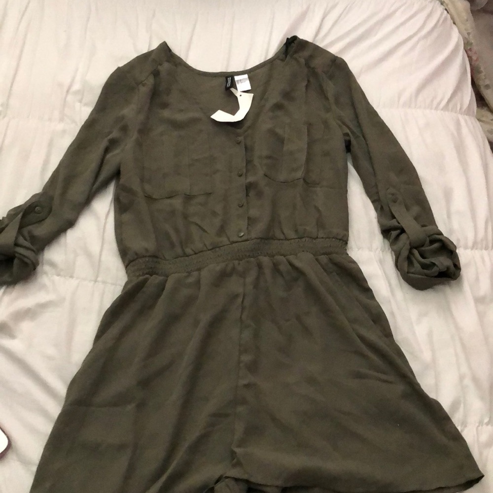 Olive romper